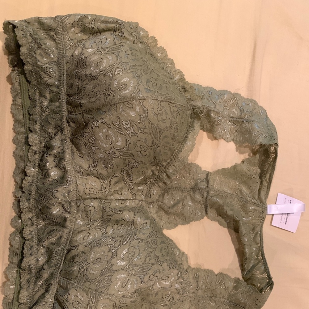 Bralette sage green lace